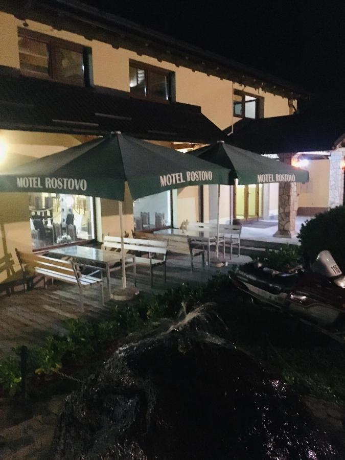 בוגוינו Omladinski Hotel Rostovo מראה חיצוני תמונה