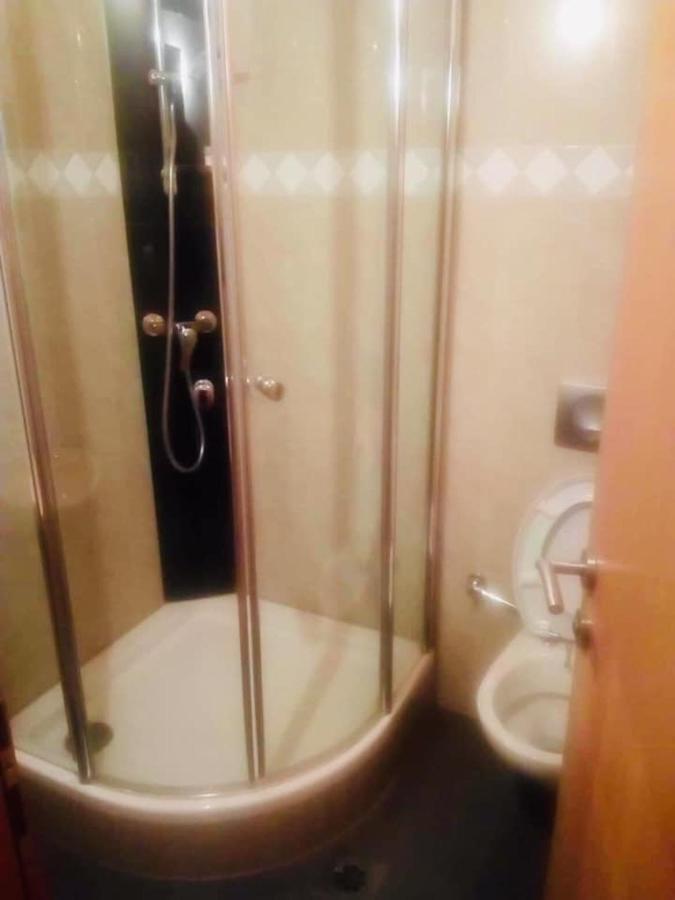 בוגוינו Omladinski Hotel Rostovo מראה חיצוני תמונה